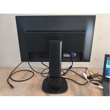 Монитор Philips 243S5L – 24" Full HD монитор с HDMI, DisplayPort и USB Hub | Клас Б