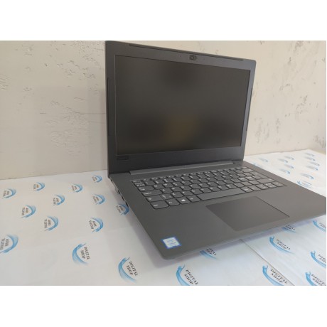 Lenovo V130-14IKB с процесор i5 - 7200U, 8GB DDR4, 256GB SSD, 14'' FHD, клас "А"